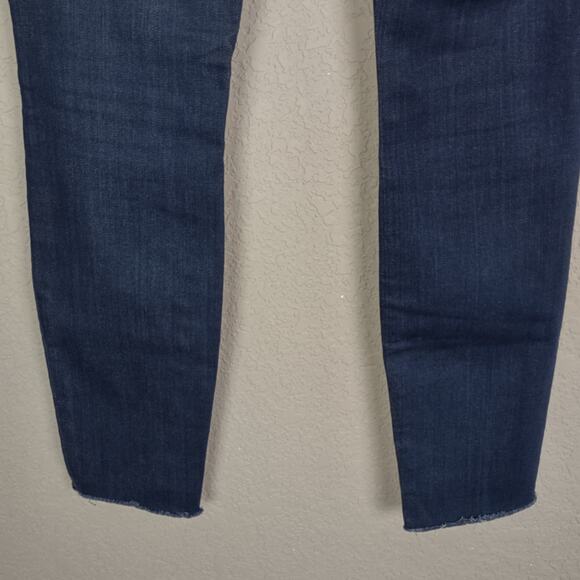 MOTHER High Waisted Looker Ankle Fray Jeans Tongue and Chic Size 26 - Picture 15 of 16